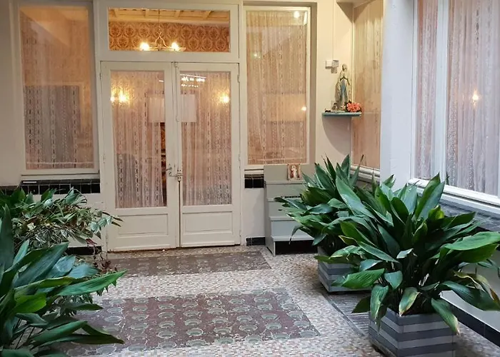 Saint Francois Xavier Hotel *