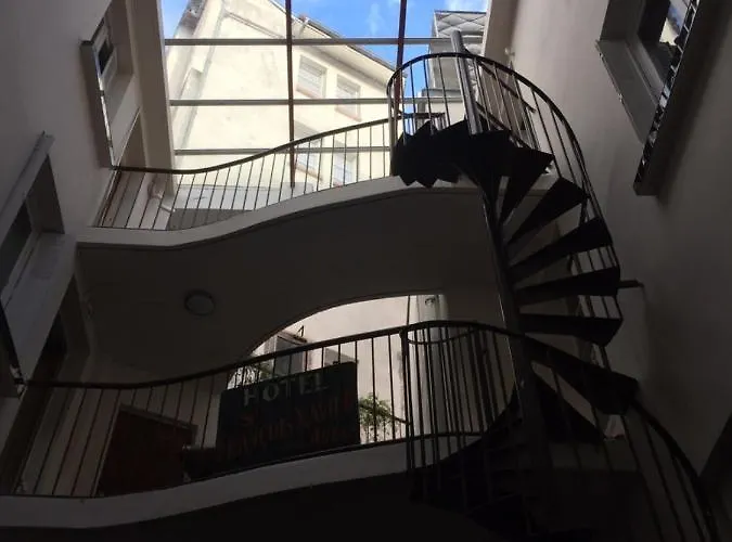 Hotel Saint Francois Xavier Lourdes